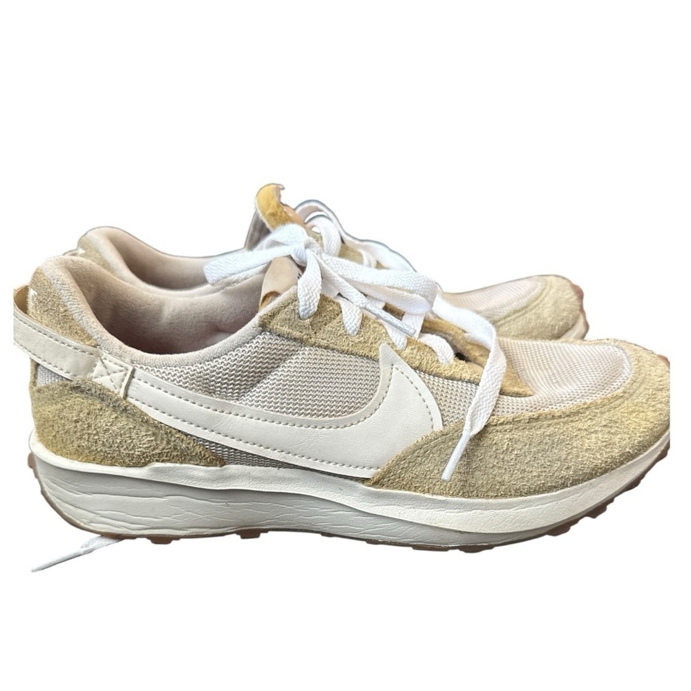 Active Seller! Nike Women’s Waffle Debut Vintage Sneakers 8.5